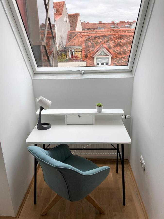 Carillon By Bestchoice - Old City - Self Check-In With Parking Option Graz Zewnętrze zdjęcie