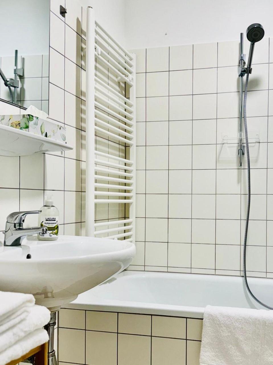 Carillon By Bestchoice - Old City - Self Check-In With Parking Option Graz Zewnętrze zdjęcie